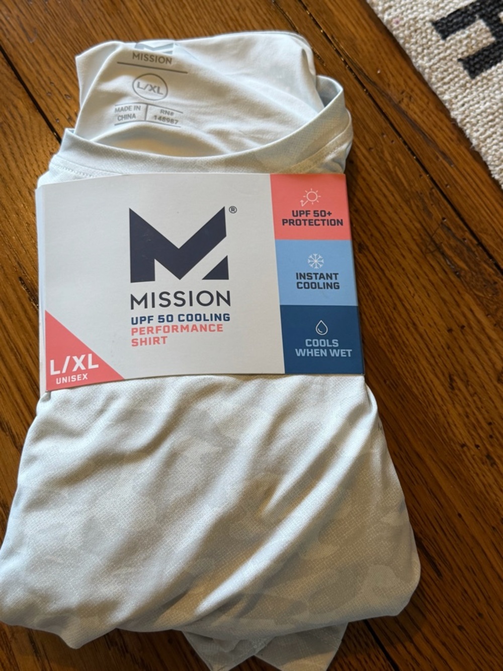 MISSION UPF 50 Cooling Performance Shirt - Light Gray Unisex